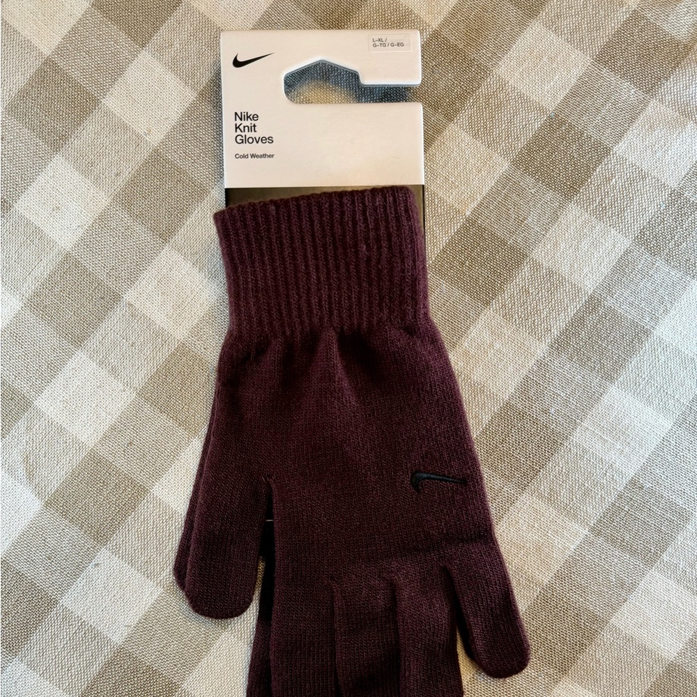 Nike Knit Gloves - Burgundy Unisex Cold Weather